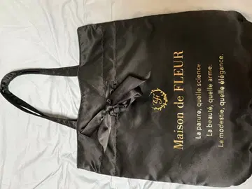 Maison de FLEUR 리본 토트백 메조풀