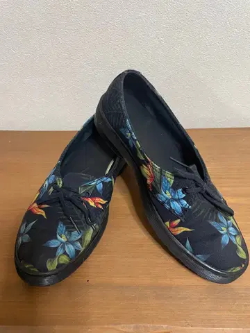 [ 초레어 ] 닥터마틴 모라다 하와이안 UK5