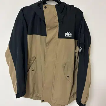 CAMP7 후드 부착 마운틴 파카 블랙 베이지