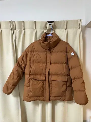 GAP 브라운 다운 자켓 XS