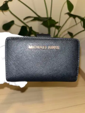 MICHAEL KORS 마이클 코어스