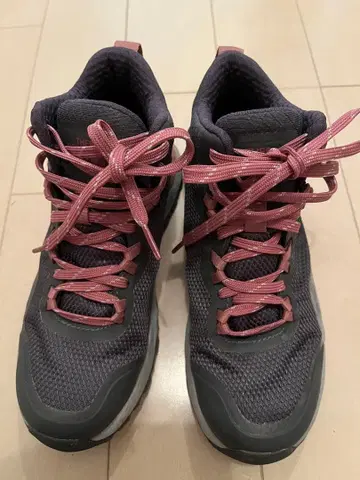 여성용 그레이 등산화 US 6 23cm