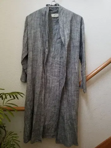 mano a mano 그레이 헤링본 얇은 소재 로브 코트 롱 가디건