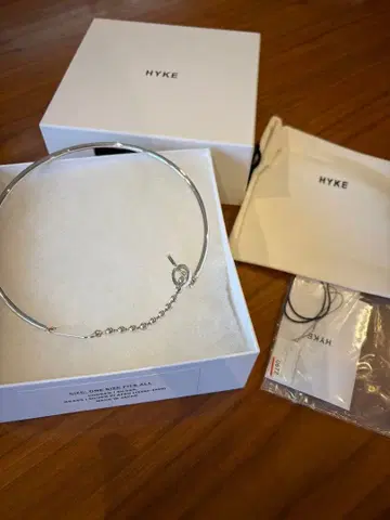 HYKE 볼 체인 초커