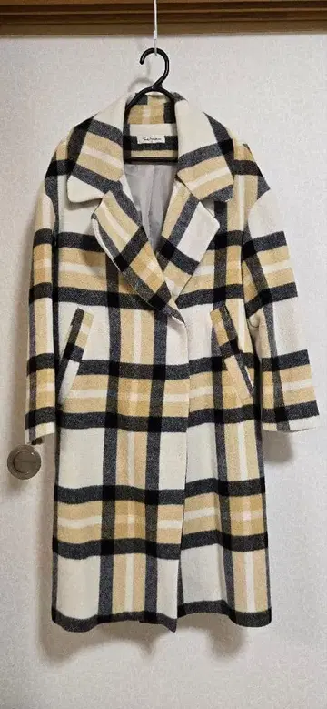 Clear Impression 체크 무늬 롱 코트