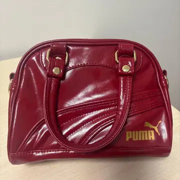 PUMA 레드 핸드백