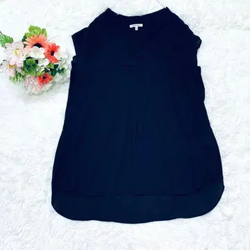 GLOBAL WORK 글로벌 워크 슬리브리스 상의