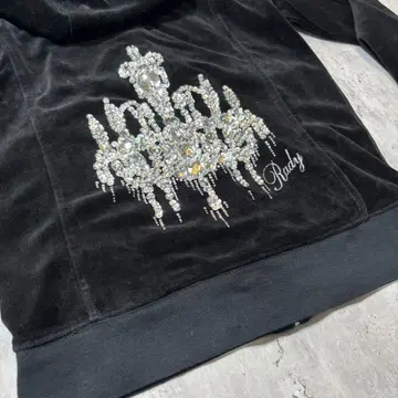 샹들리에 벨로아 후드티 비쥬 장식 헤이세이 갸루