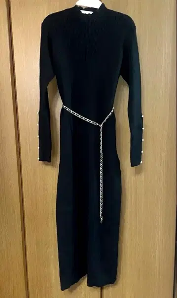 체인 벨트 니트 원피스 캐주얼 니트 원피스 터틀넥