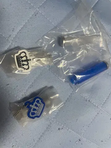 미니 응원봉 왕관 모티브 캡슐 토이 2개 세트