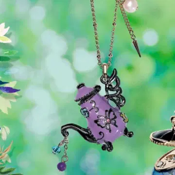 안나 수이 찻주전자 모티브 목걸이 퍼플 믹스