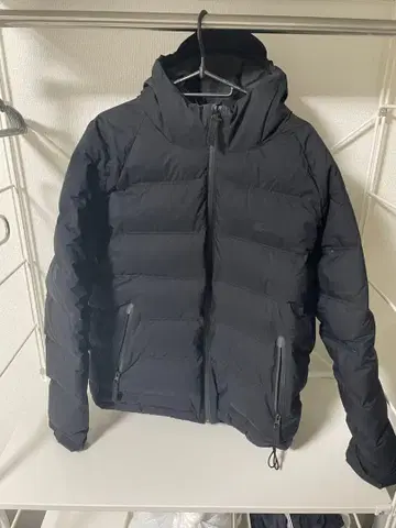 LACOSTE 라코스테 다운 자켓 후드 부착 블랙