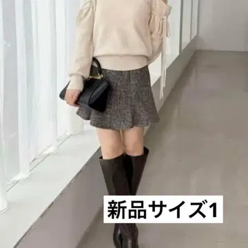 [택 포함 새상품] SNIDEL 스나이델 헴 프레아스카 숏 팬츠