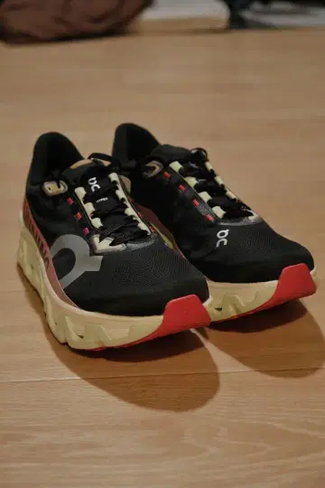 On Cloud Cloudmonster Hyper 27cm 새상품 미사용