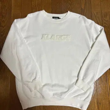 XLARGE 화이트 맨투맨 M 사이즈