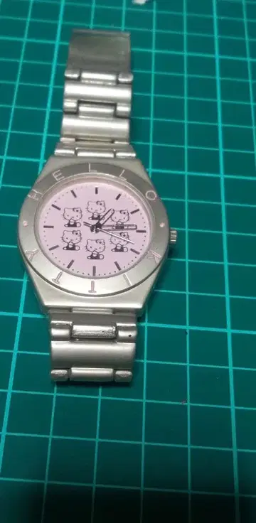 헬로키티 쿼츠 손목시계 핑크