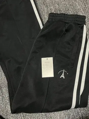 doublet 23AW 빈티지 이펙트 트랙 팬츠