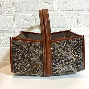 A VACATION SEE SAW 백 LAKE 페이즐리