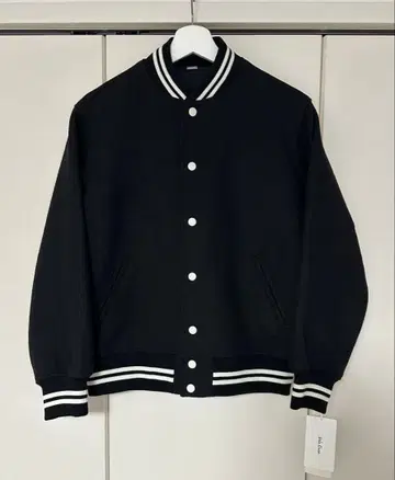 Mila Owen 블랙 바시티 자켓 울 혼방