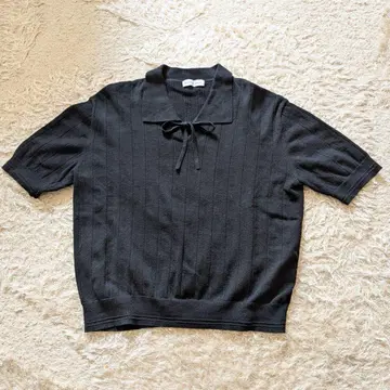 bulle de savon/뷔르데사봉의 리본 포함 반팔 썸머 니트 블랙