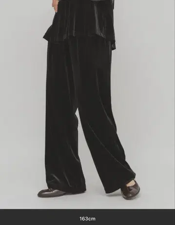 [ 새상품 ] KBF 벨로아 이지 팬츠 블랙