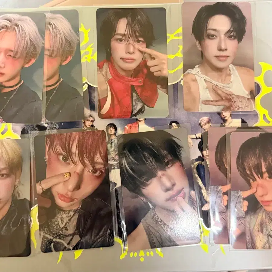 &team Back to the Unopened Album + Universal Pre-order Benefit Poca