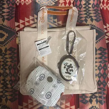 미사용 디즈니랜드 호텔 숙박객 한정판 토트백 파우치 코인 케이스