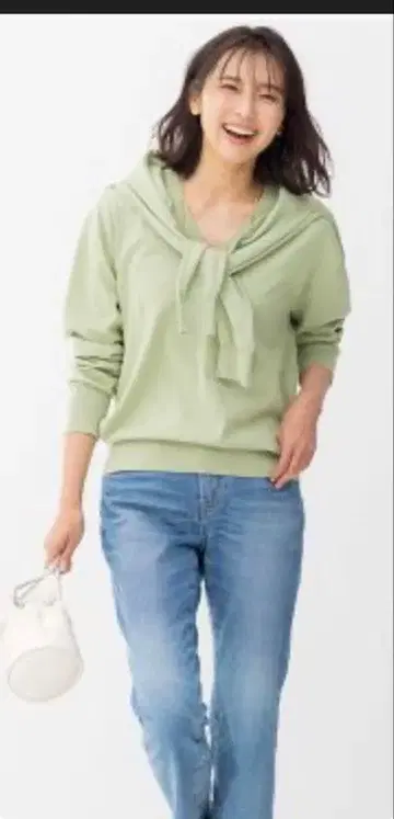 새상품급 23구 세탁 가능한 프리미엄 코튼 V넥 풀오버