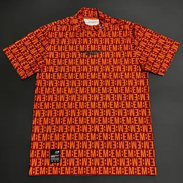 컨디션 최상 MASTER BUNNY EDITION 반팔 모크넥 셔츠 3호