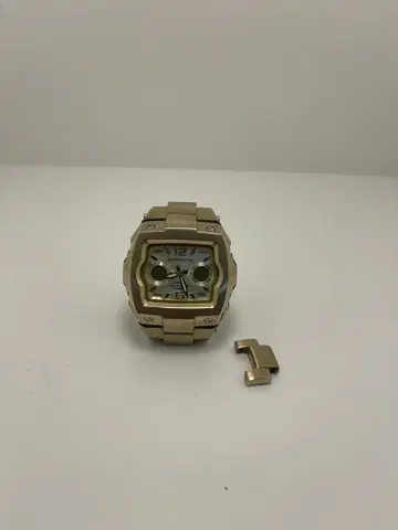 G-SHOCK Treasure Gold G-011GD 새상품급