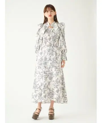 SNIDEL 데콜테 오픈 원피스 SWFO225161