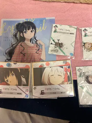 리코리스 코일 아크릴 키링 세트