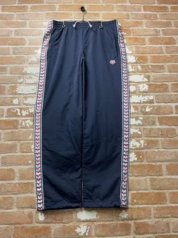 90s 아레나 나일론 팬츠 사이드 라인 자수 네이비 구제 의류