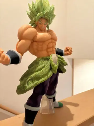 드래곤볼 1번 복권 브로리 피규어