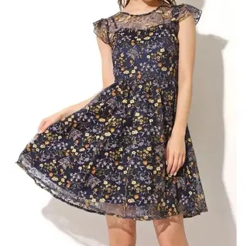 LILYBROWN 플라워 자수 원피스 네이비