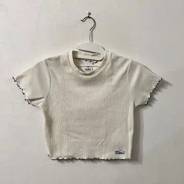 X-girl 아이보리 크롭 미니 T