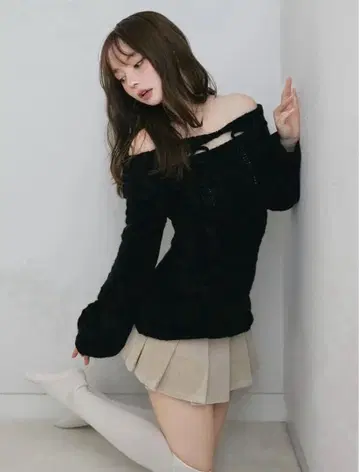 andmary Aura 케이블 니트 탑 블랙 미사용 새상품