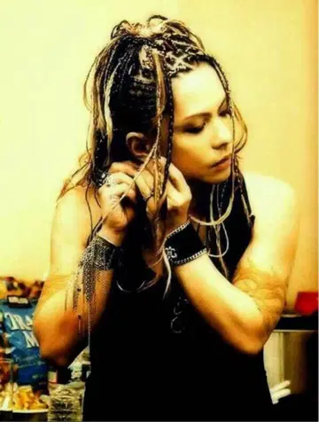 레어 새상품급 hyde 착용 gunda 장식 뱅글 팔찌