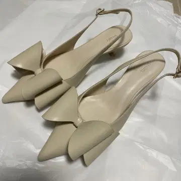 SNIDEL 리본 모티브 샌들 아이보리 24.5cm