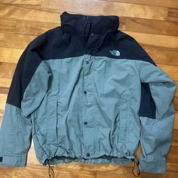 THE NORTH FACE 마운틴 후드티 그레이/블랙