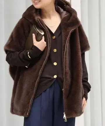 24AW [ MY WHITE/마이 화이트 ] 후디 베스트