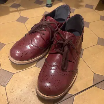 Les Belles 와인 레드 브로그 신발