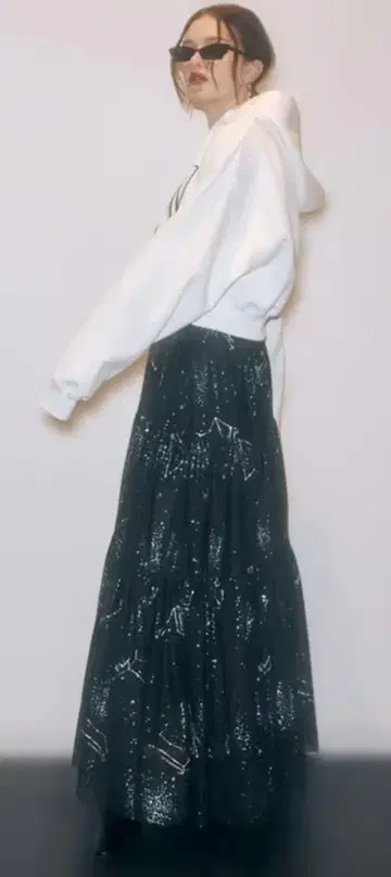 EIMYISTOIRE 에이미 이스트 월 자수 샤샤 스커트