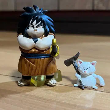 드래곤볼 HG 야지로베 & 카린님