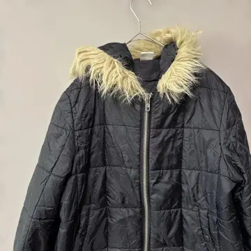 토미걸 충전솜 풀 지퍼 자켓 (M) 블랙 후드 인조 모피 부착