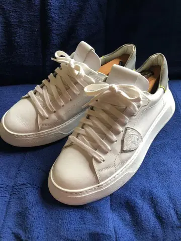 PHILIPPE MODEL 스니커즈 사이즈 41 화이트