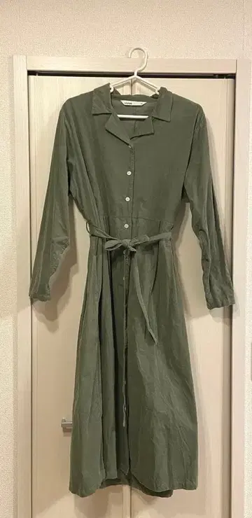 SamansaMos2 loytaa 긴팔 코듀로이 롱 원피스 카키