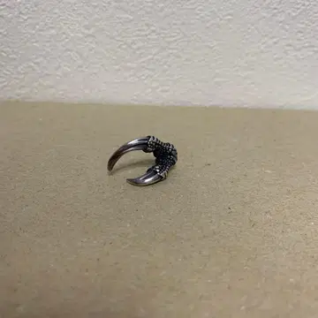 Legio Made 레기오메이드 귀걸이 (한쪽 귀용)