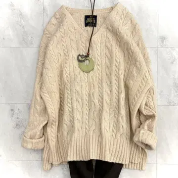 어반 리서치 도어스 해밀턴 울 아란 패턴 V넥 니트