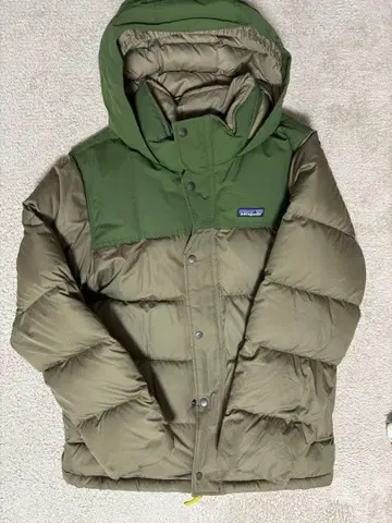 patagonia 후드 부착 다운 자켓 xl
